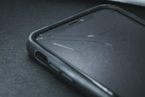 社用携帯にiphoneを導入する際のデメリット