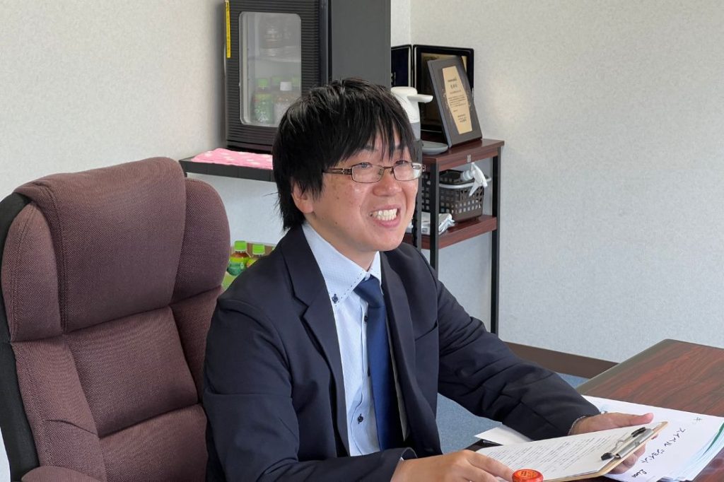 共栄産業様